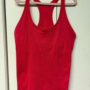 DSG Women's Momentum Seamless Support Tank Rasberry Medium